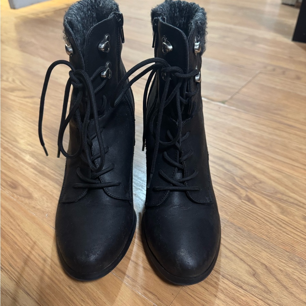 XOXO Black Knit-Cuff Heeled Ankle Boots - Picture 6 of 7